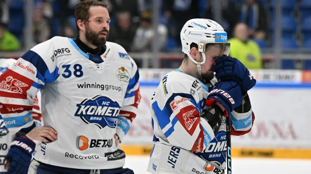 Zklamaný Dominik Furch a Petr Holík