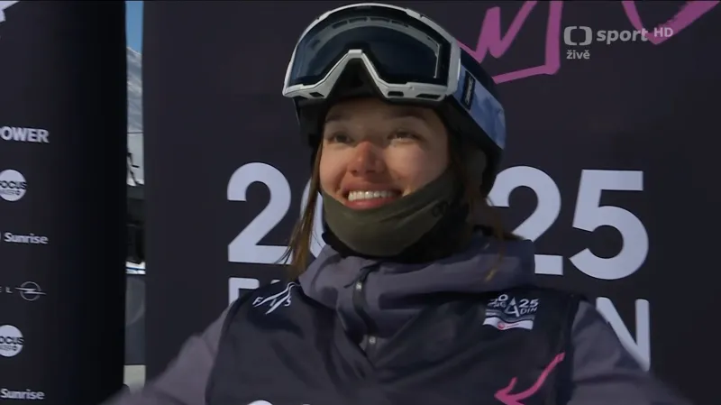 Závěr finále U-rampy lyžařek na MS