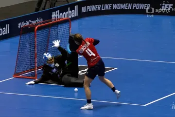 Florbalistky si zahrají o titul. V semifinále rozhodla kapitánka Kubečková