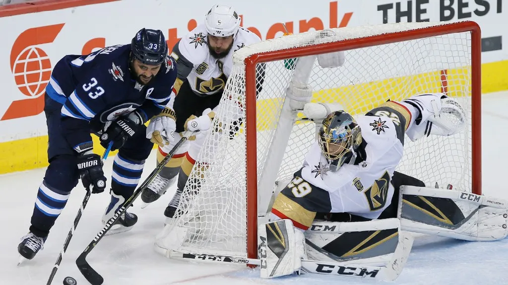 Utkání Winnipeg - Vegas