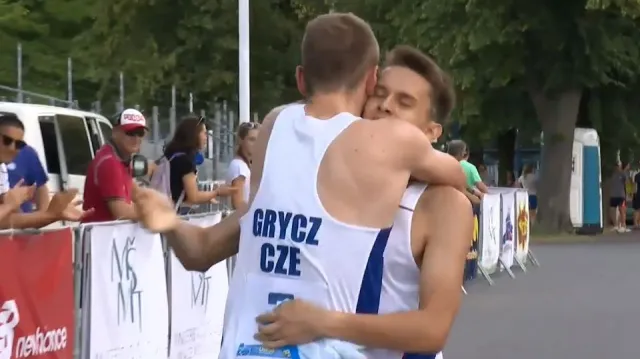 Junioři Grycz s Vlachem slaví světové zlato v moderním pětiboji