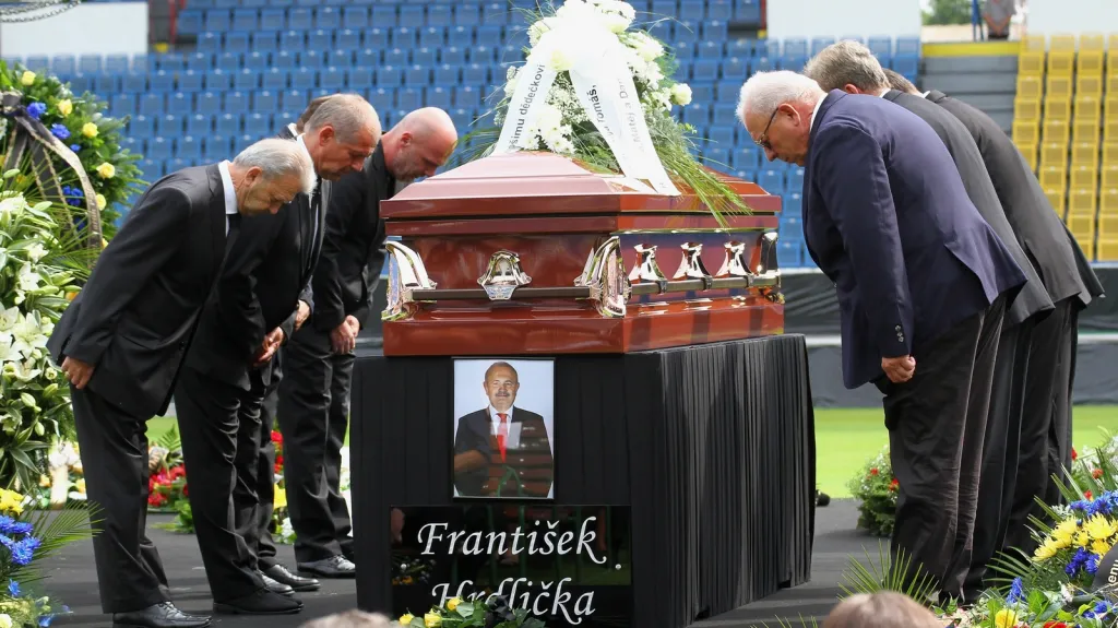 Poslední rozloučení s Františkem Hrdličkou