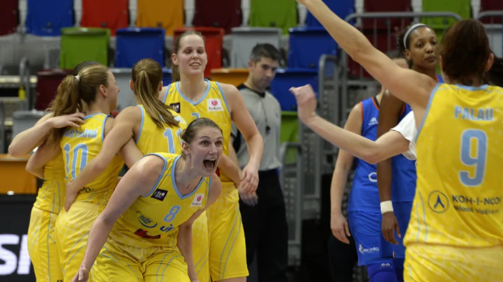 Radost basketbalistek USK