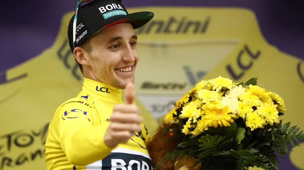 Lídr Tour Jai Hindley