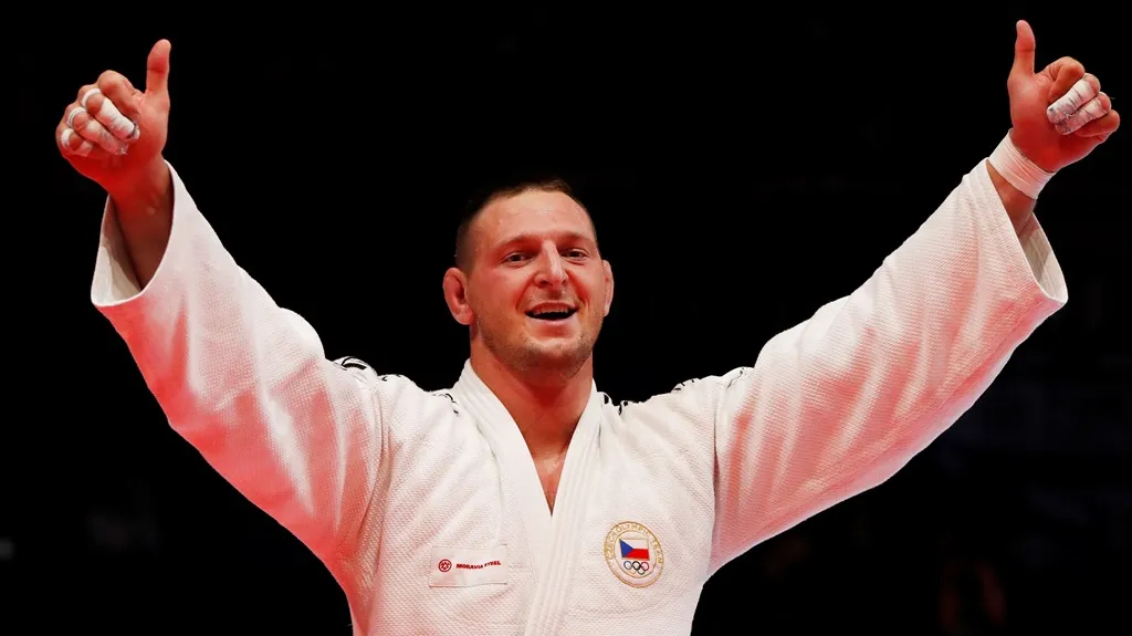 Lukáš Krpálek se raduje z vítězství