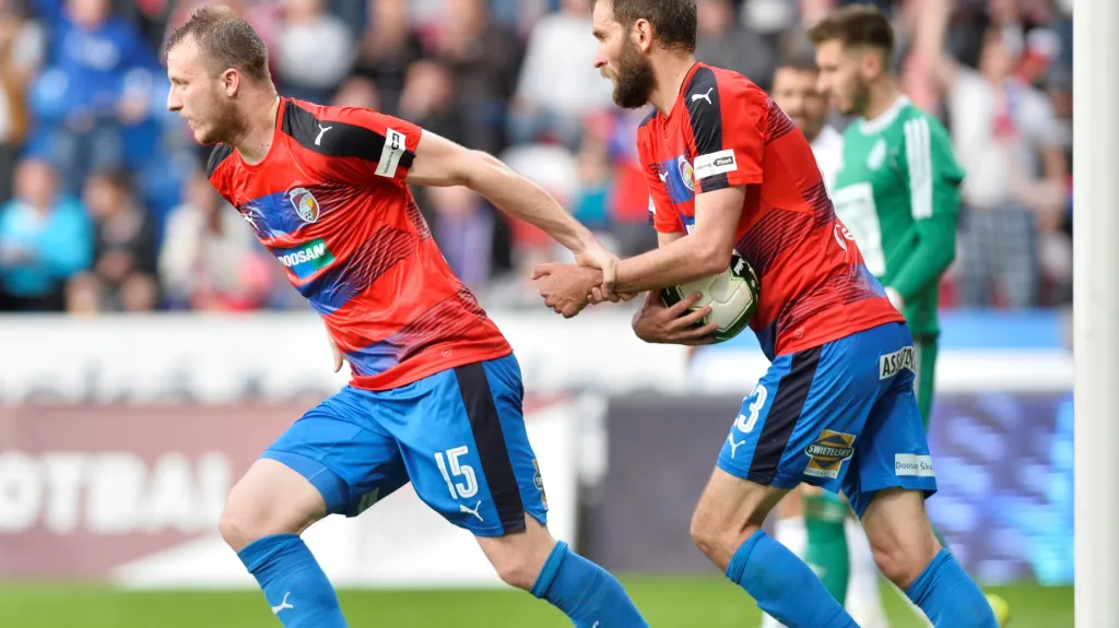 Michael Krmenčík s Markem Bakošem