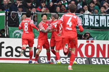 Radující se hráči Mohuče