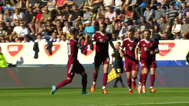 Gól v utkání Slovácko - Sparta Praha: Hancko – 2:1 (42. min.)