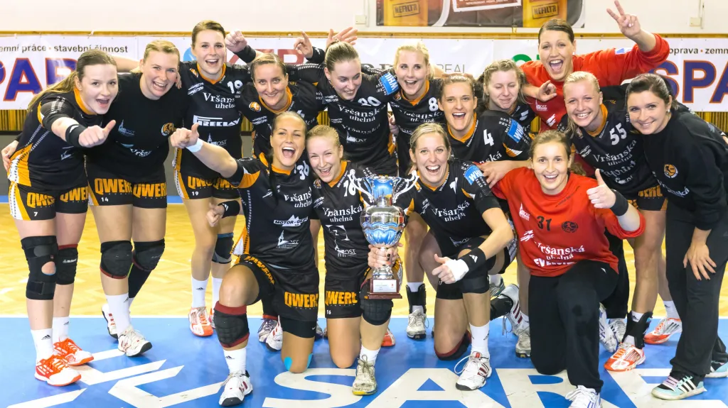 Vítězky Českého poháru 2013 z Baníku Mostu