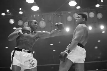 Titulový souboj z roku 1964 mezi Sonny Listonem a Muhammadem Alim