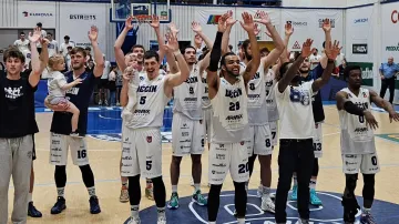 Děčín deklasoval Brno a vynutil si sedmý zápas