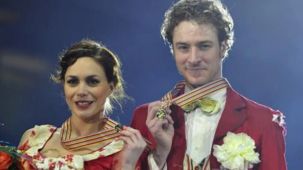 Nathalie Pechalatová a Fabian Bourzat