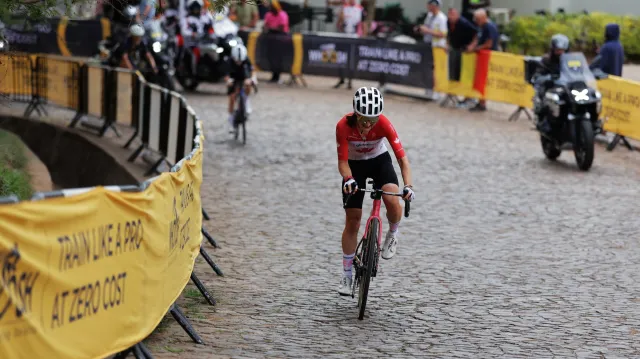 Závěr silničního závodu žen na MS v Kigali