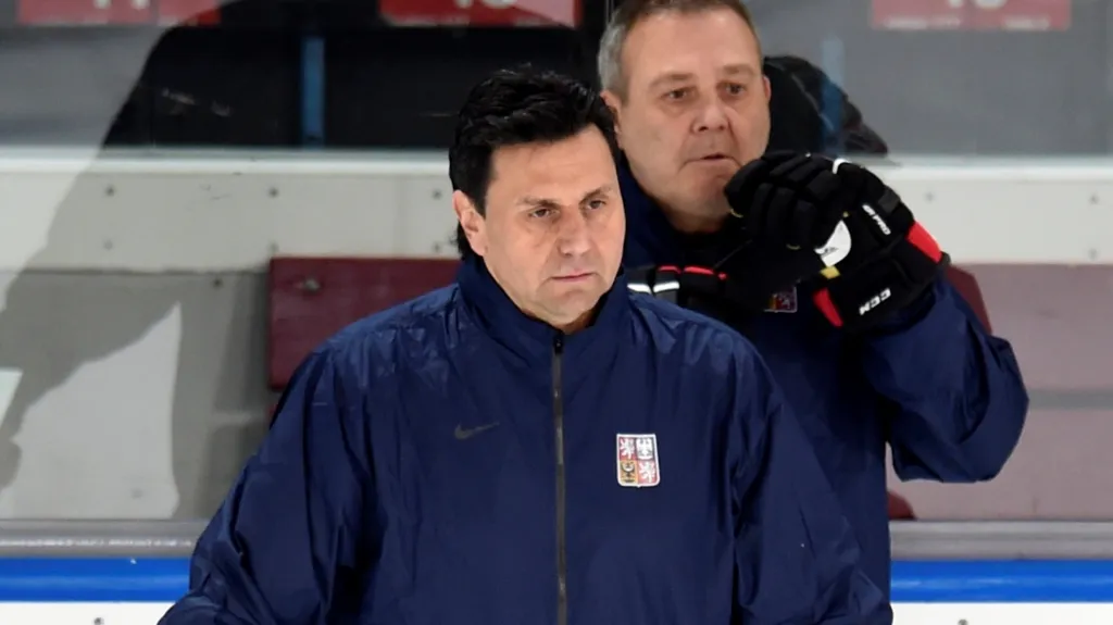 Trenér Vladimír Růžička (vlevo) s asistentem Ondřejem Weissmannem