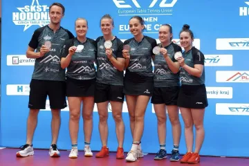 Stolní tenistky SKST Hodonína