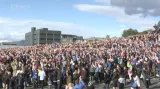 Tisíce islandských fanoušků na náměstí v Reykjavíku