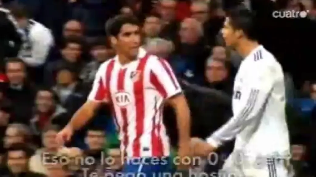 Ronaldo si vyměňuje názory s Garcíou