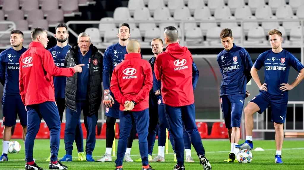 Česká fotbalová reprezentace během tréninku