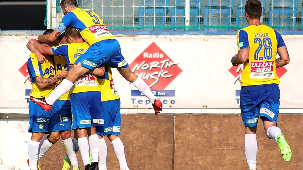 Slavící fotbalisté Teplic