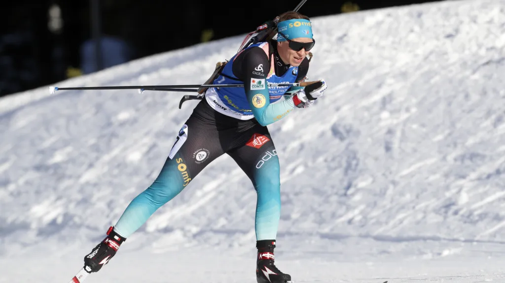 Členka vítězné dvojice Anais Bescondová v Pokljuce