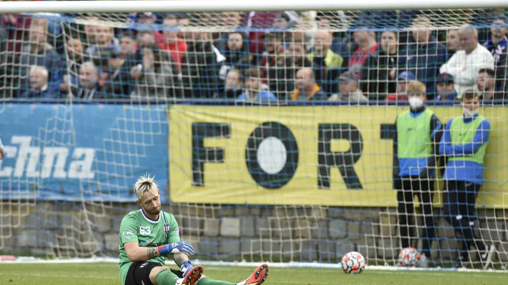 Brankář Líšně Vlastimil Veselý