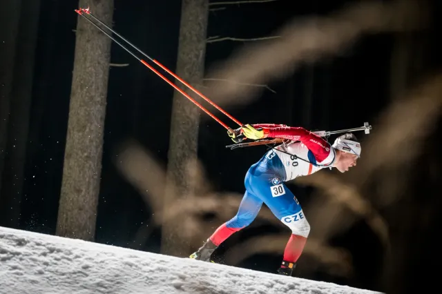 Senzační fanoušci, obrovskej kotel. Čeští biatlonisté o střelbě i skvělé podpoře