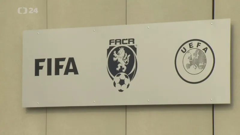 Na funkci předsedy FAČR kandidují Fousek, Malík a Duba