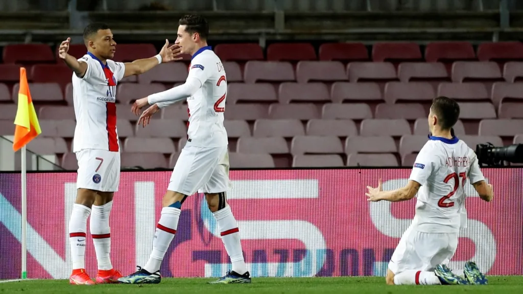 Radost fotbalistů Paris Saint Germain