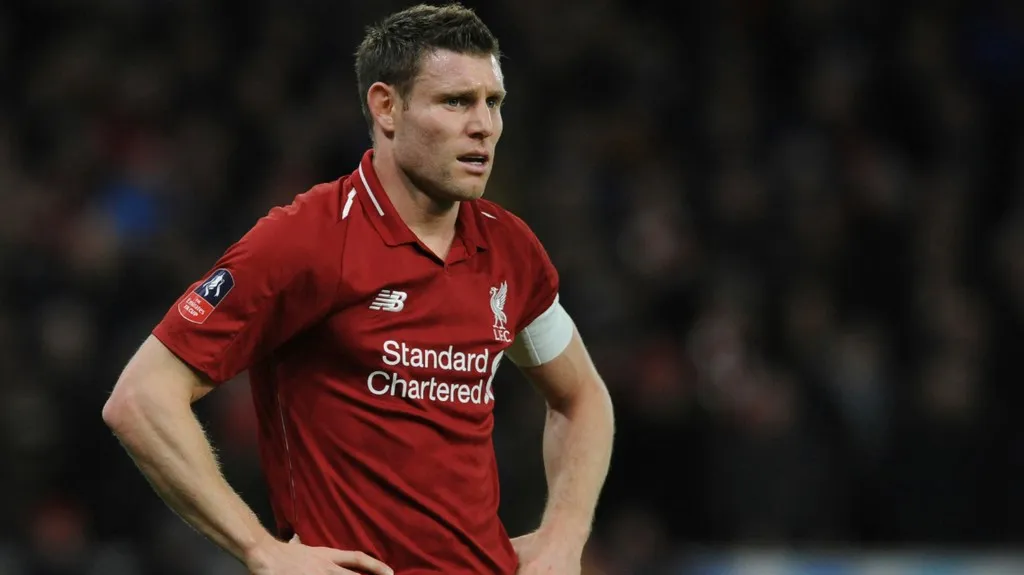 Rozmrzelý záložník Liverpoolu James Milner