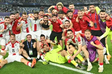 Fotbalisté Gruzie do 21 let oslavují postup do play-off ME