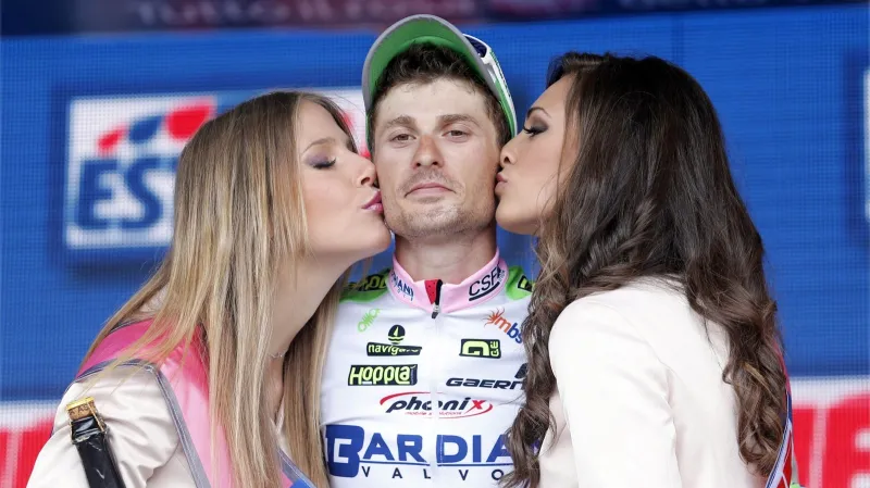 Vítěz čtrnácté etapy Gira d'Italia Enrico Battaglin