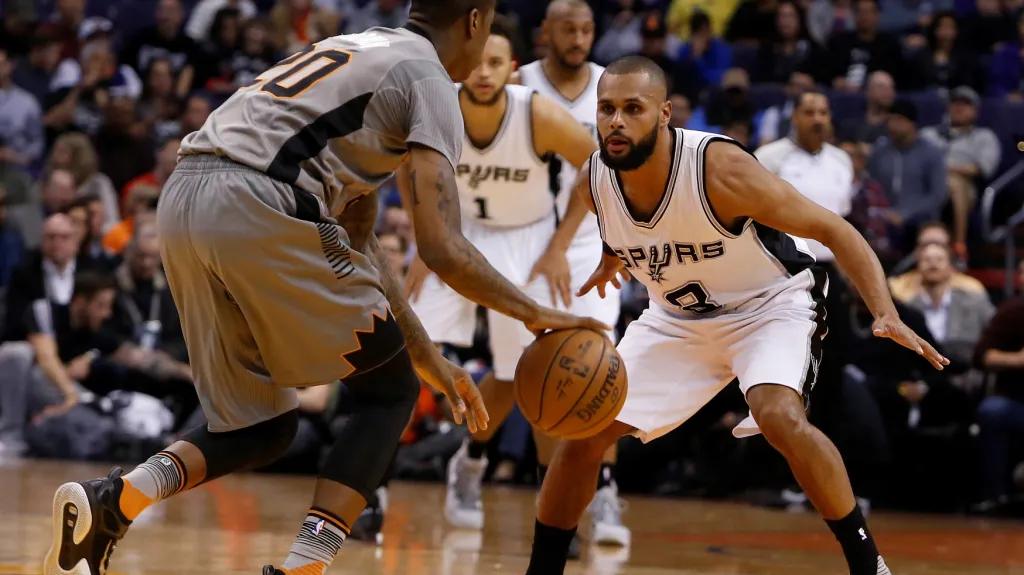 Utkání Phoenix - San Antonio