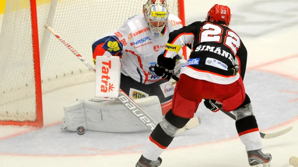 Jiří Šimánek v utkání Hradec Králové - Pardubice