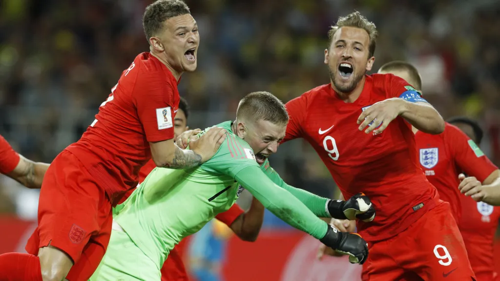 Angličané slaví postup do čtvrtfinále MS po penaltách