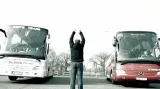 Srovnání i souboj klubových autobusů pražských S