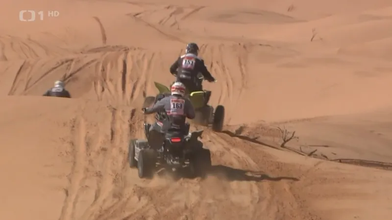 Loprais přišel na Dakaru o průběžné vedení, Prokop se posunul na 8. místo