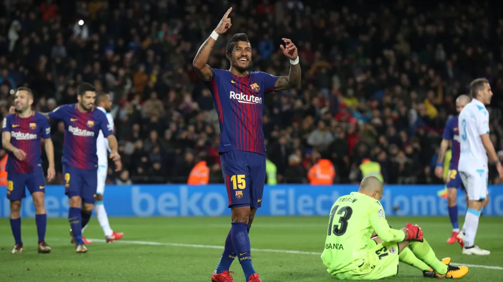 Paulinho se raduje ze vstřeleného gólu