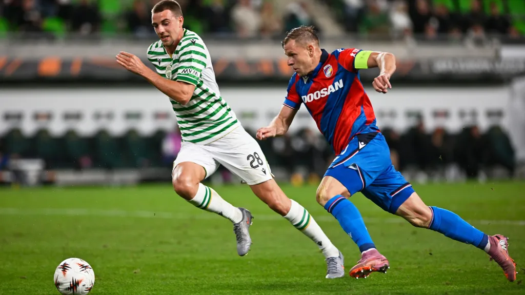 Matěj Vydra (vpravo)