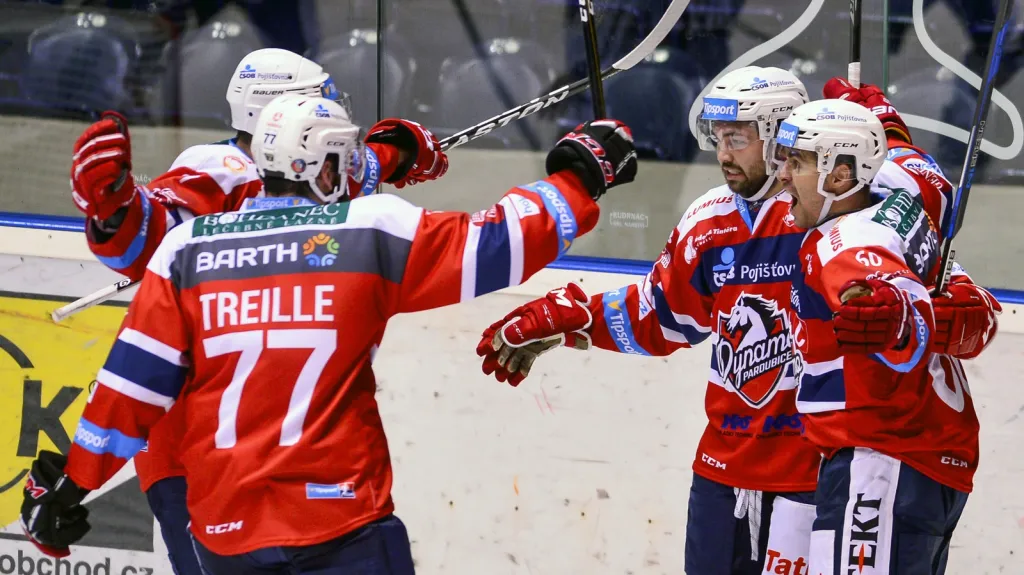 Radost hokejistů Pardubic