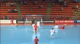 Proměněný rychlý brejk - 0:2 (10. min.)