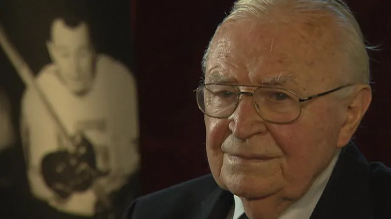 Karel Gut sklízel úspěchy na ledě, střídačce i funkcionářském poli