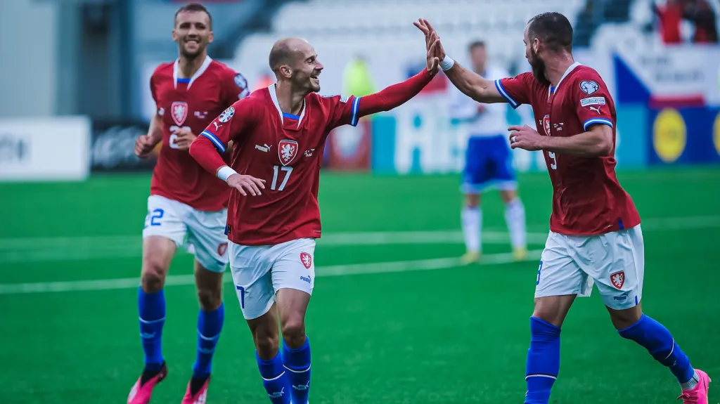 Václav Černý se raduje z branky