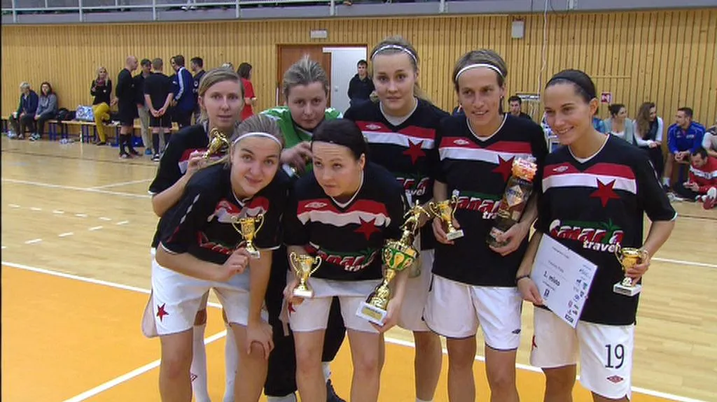 Do finále OVB Cupu postoupili C.Morgani, ženám vládly Vysočany
