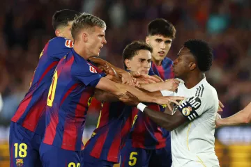 Barcelona v derby porazila Real Madrid a zajistila si 29. titul