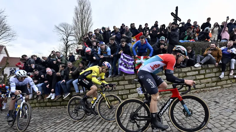 Omloop Het Nieuwsblad 2024