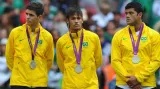 Smutní Brazilci Oscar, Neymar, Hulk (zleva)