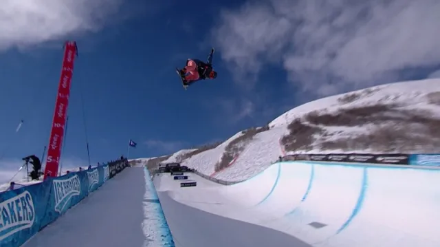 Vítězná jízda snowboardistky Chloe Kimové v U rampě