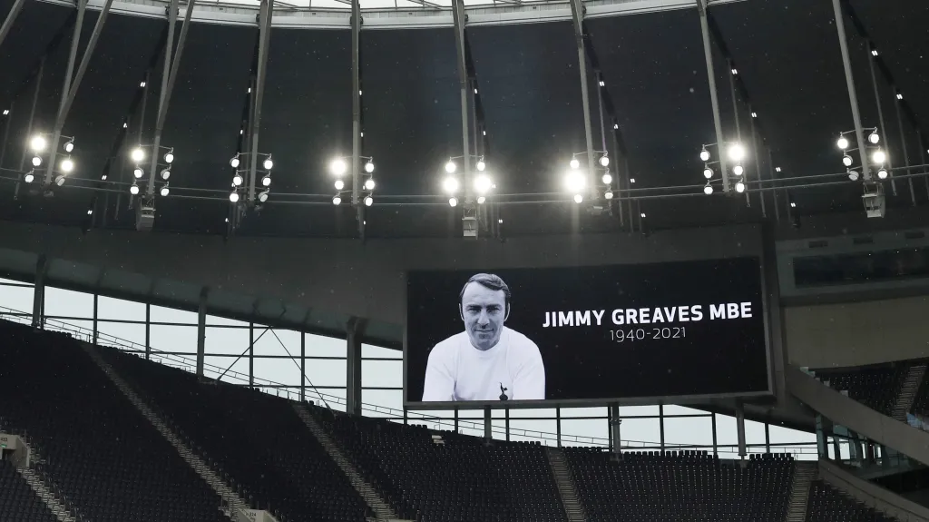 Vzpomínka na Jimmyho Greavese přímo na stadionu Tottenhamu