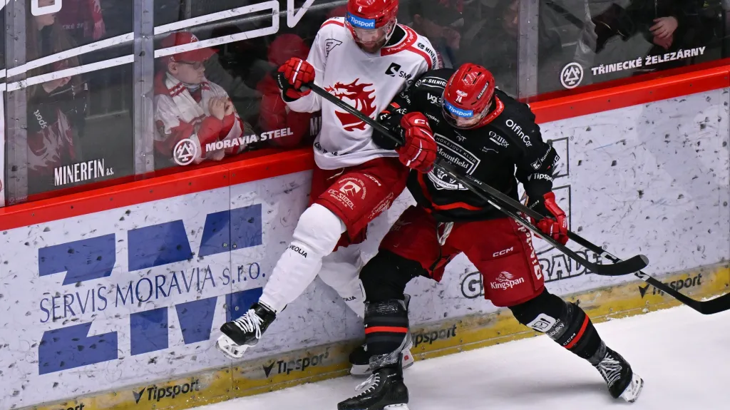 Utkání Třinec – Hradec Králové