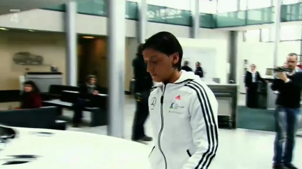 Mesut Özil
